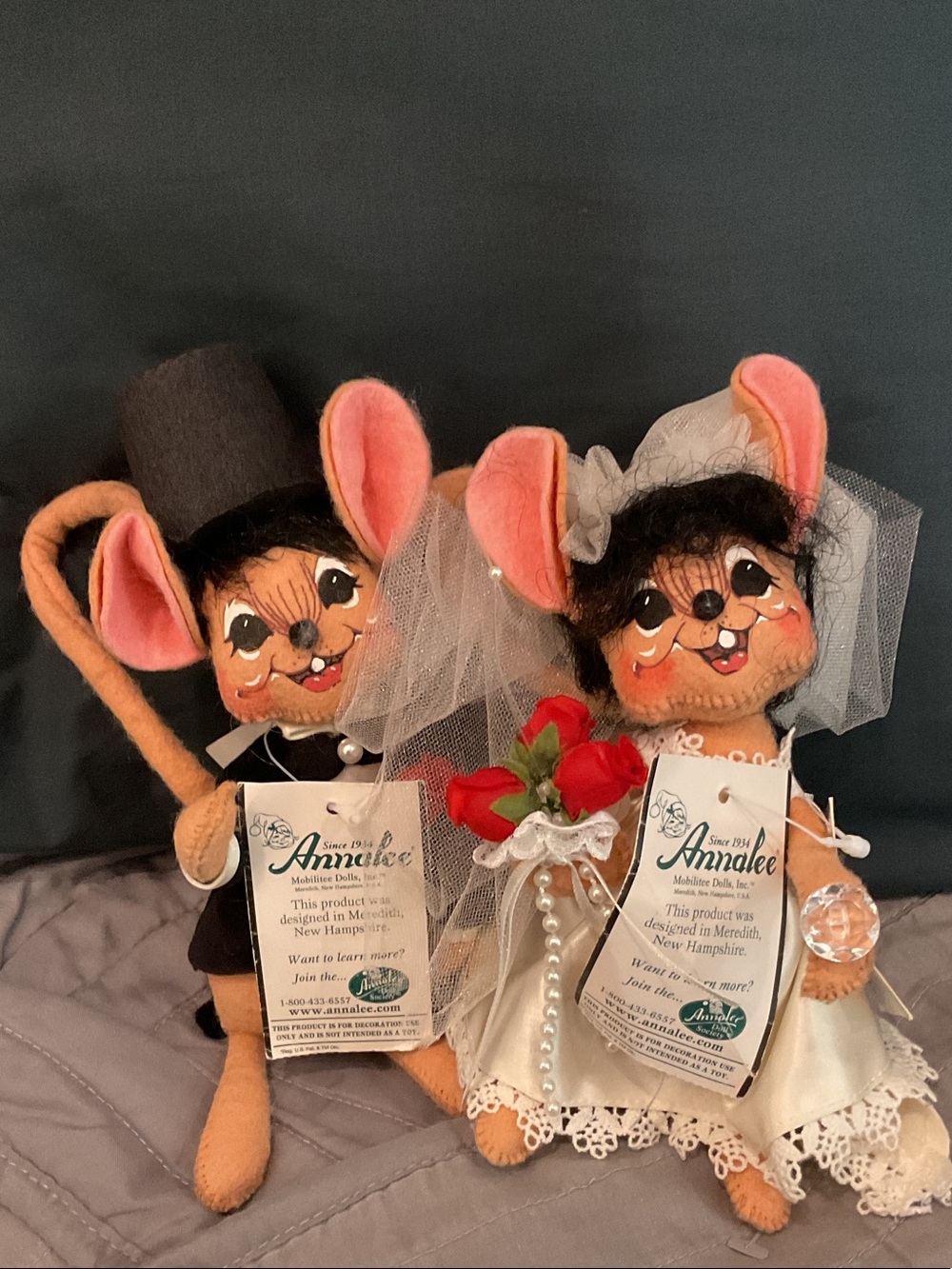 Annalee Pink and Cream Bridal Mouse Couple with Red Bouquet